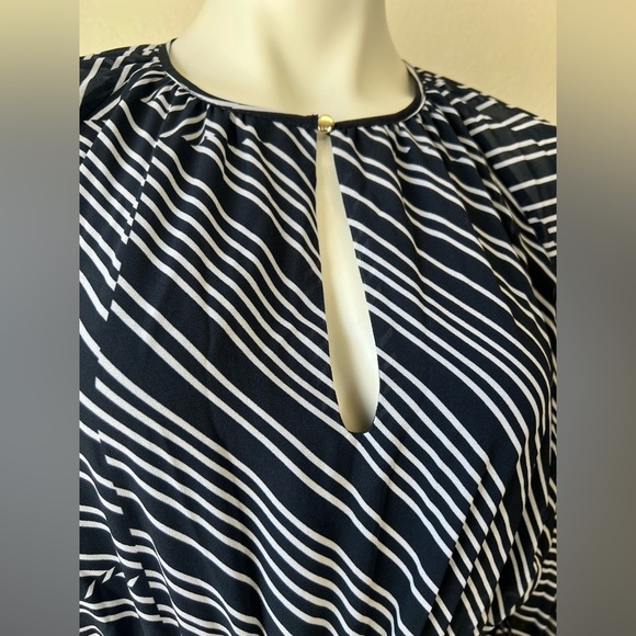 H&M Zig Zag Midi Dress Navy & White Size 8 - Picture 3 of 5